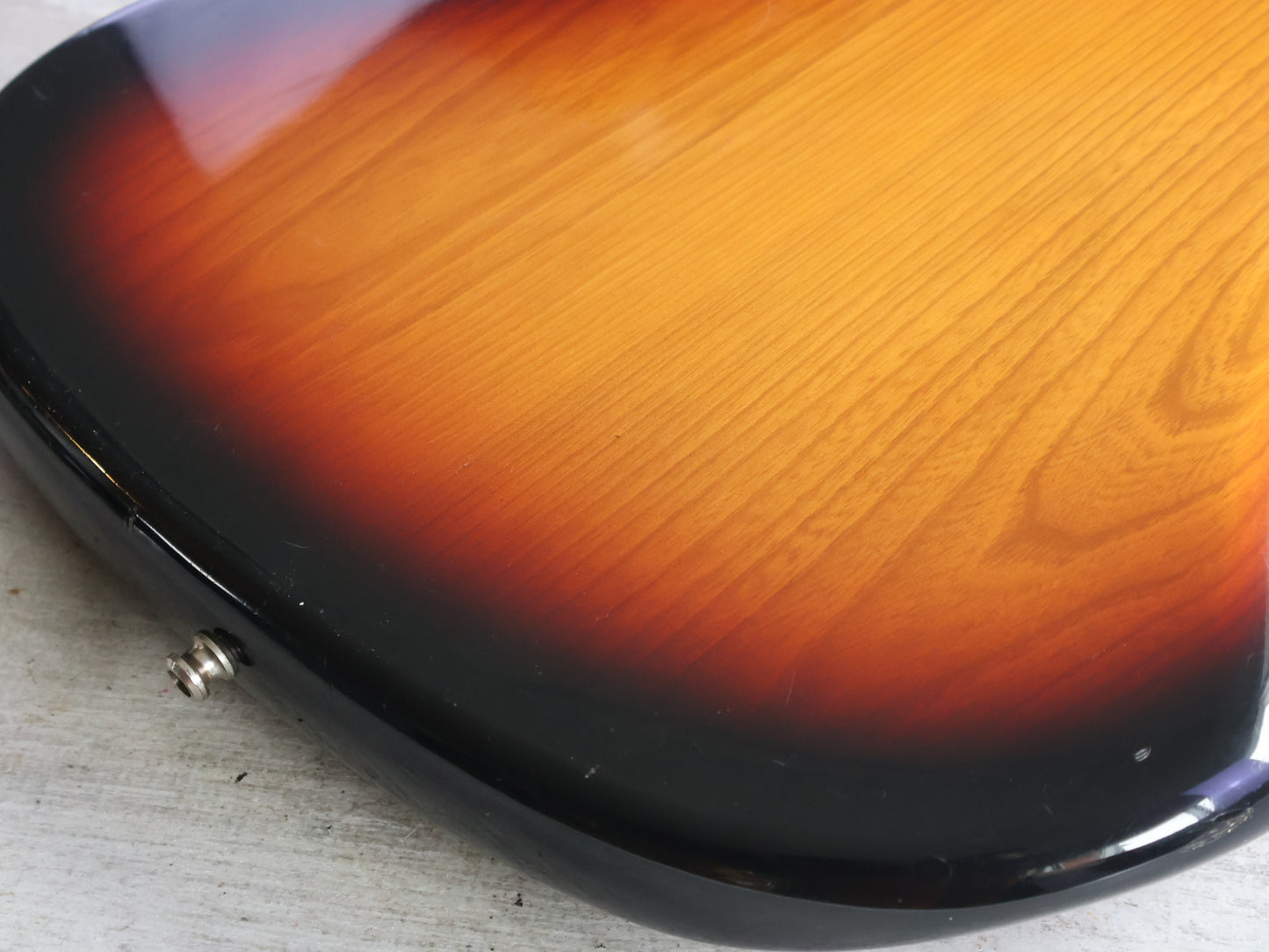 1982 Fender Japan JV "Export Series" '62 Jazz Bass Reissue (Sunburst)