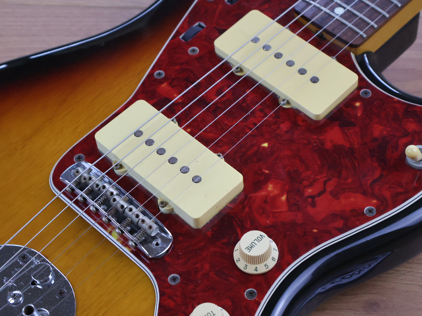 1994 Fender Japan JM66-80 '66 Reissue Jazzmaster (Sunburst)