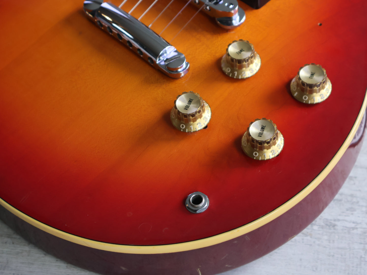 1982 Yamaha Japan SG-800S Double Cutaway (Cherry Sunburst)