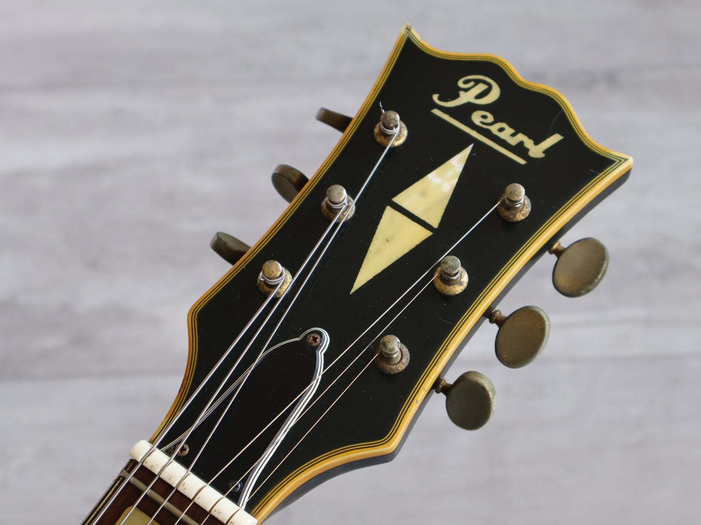 1973 Pearl Japan PE-2162 Les Paul Custom (Black)