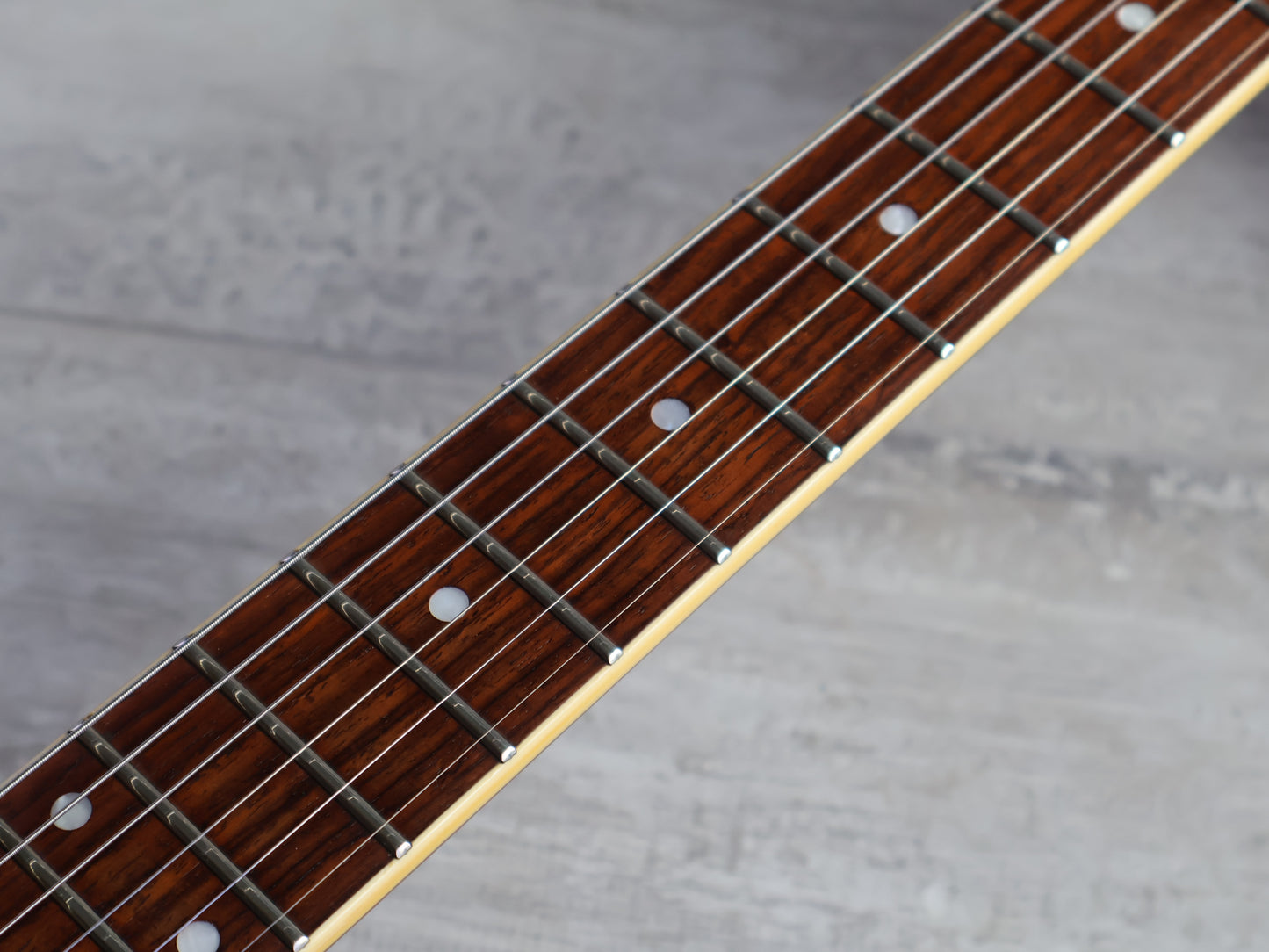 1982 Yamaha Japan SG-800S Double Cutaway (Cherry Sunburst)