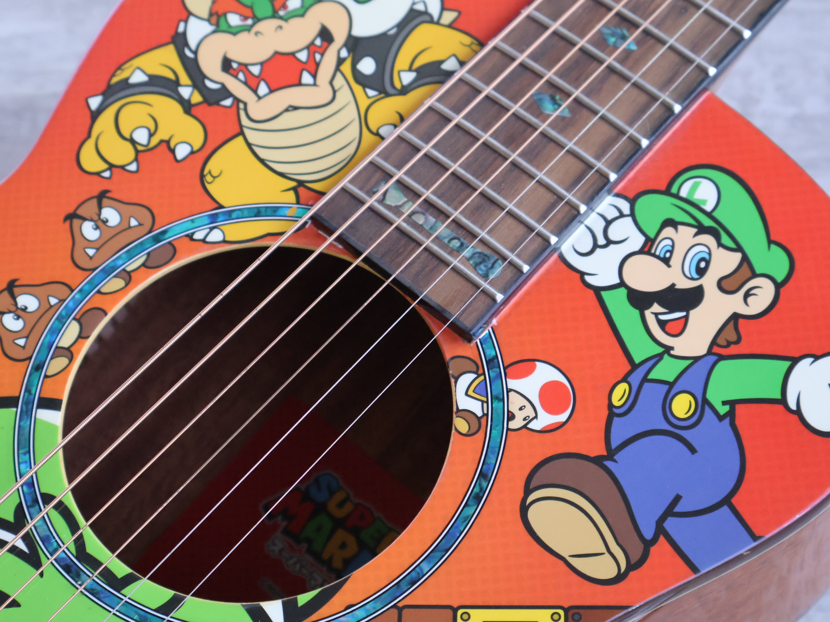 Aria 151SM Super Mario 