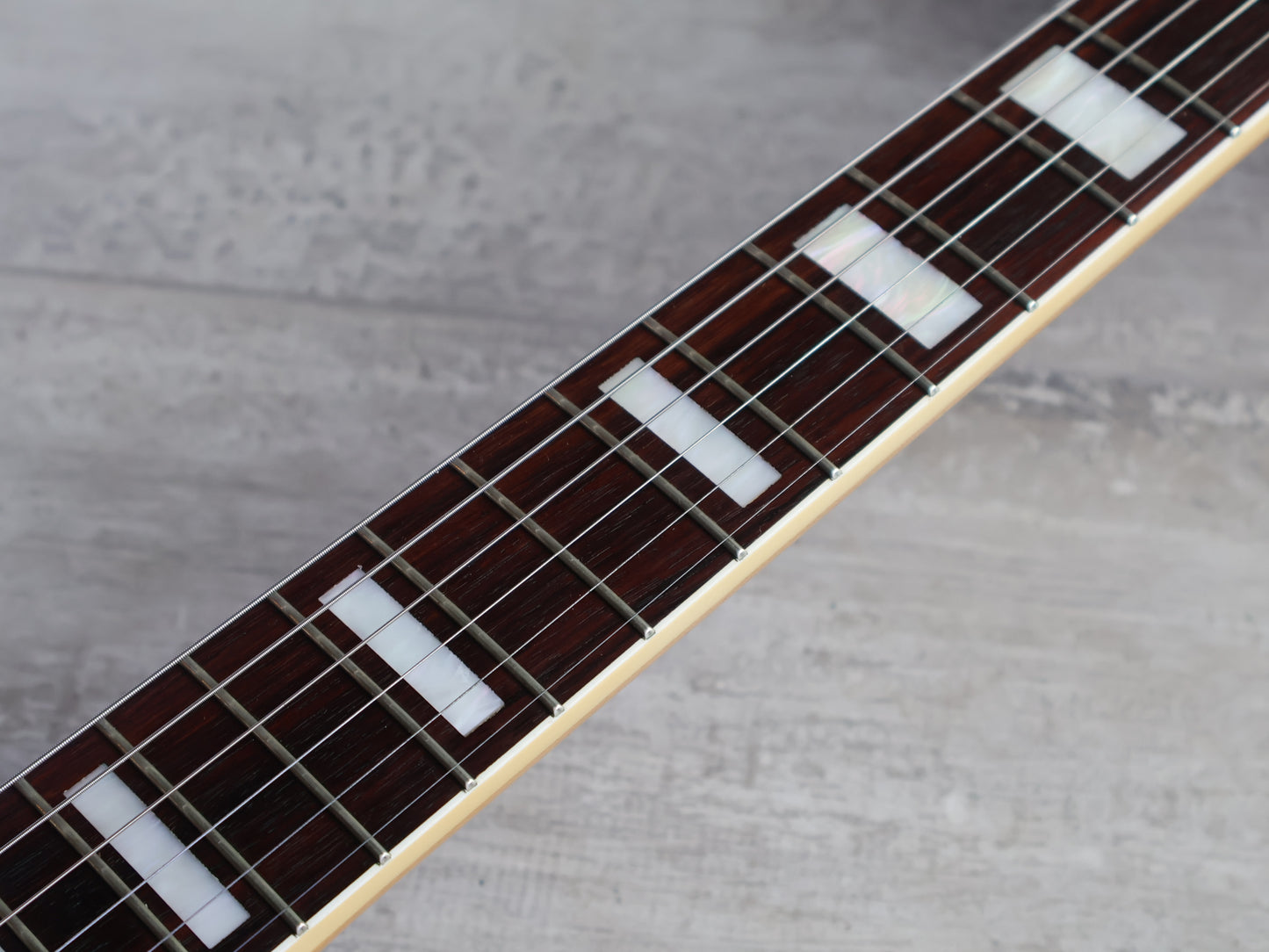2022 Fender Japan Traditional Late '60s Jaguar (3-Color Sunburst)