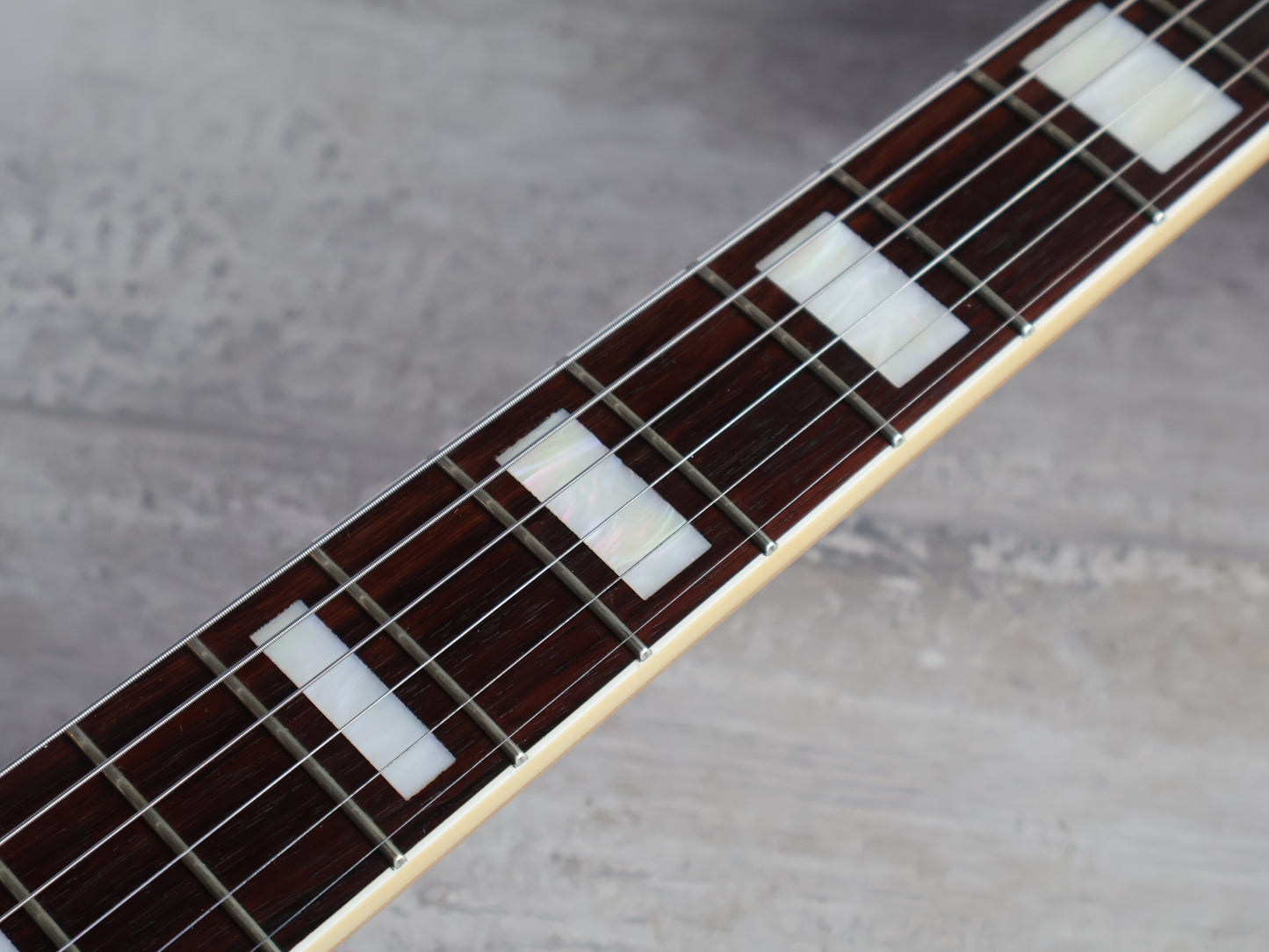 2022 Fender Japan Traditional Late '60s Jaguar (3-Color Sunburst)