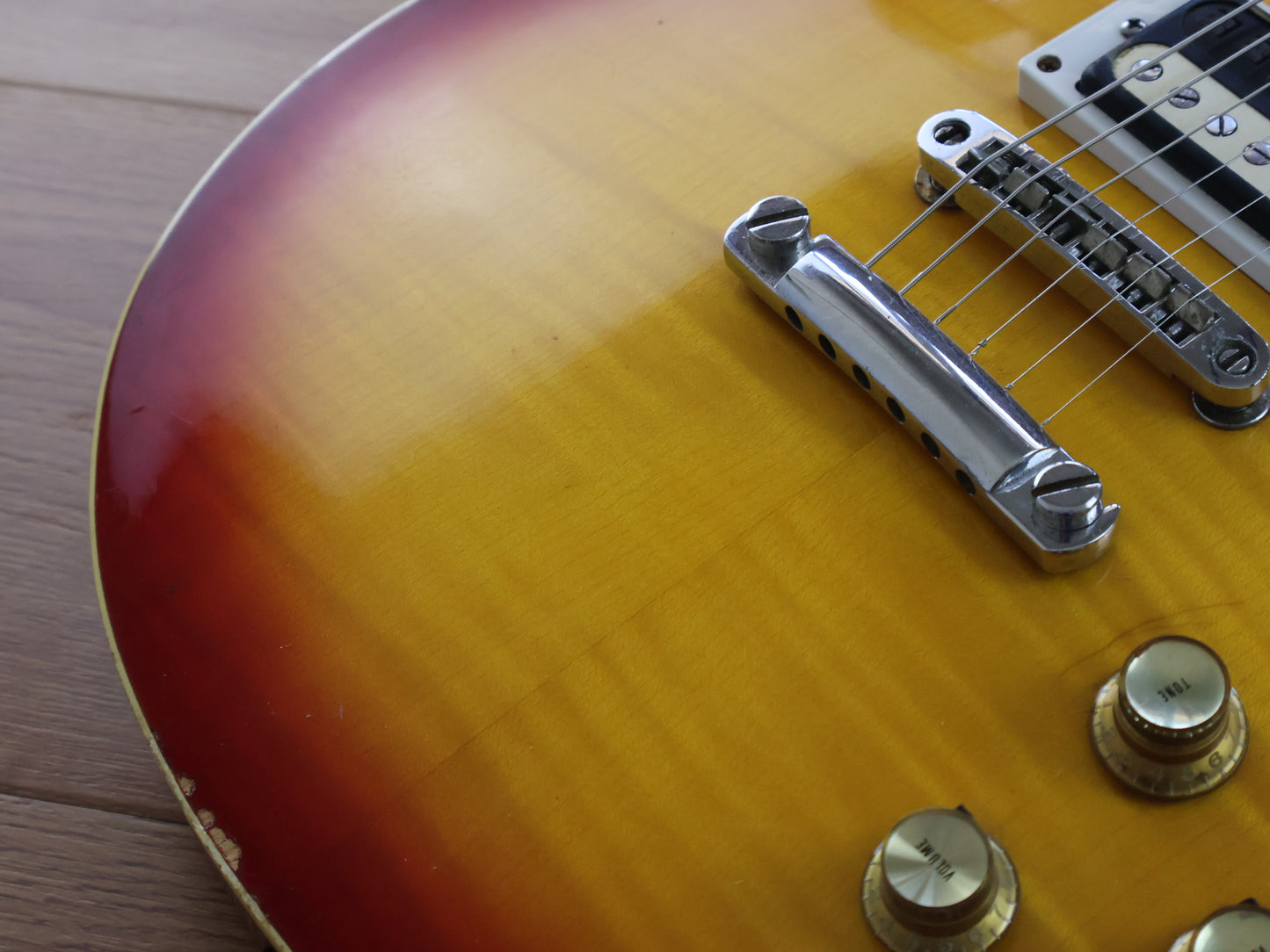 1974 Greco Japan EG-650S Les Paul Standard (Cherry Sunburst)