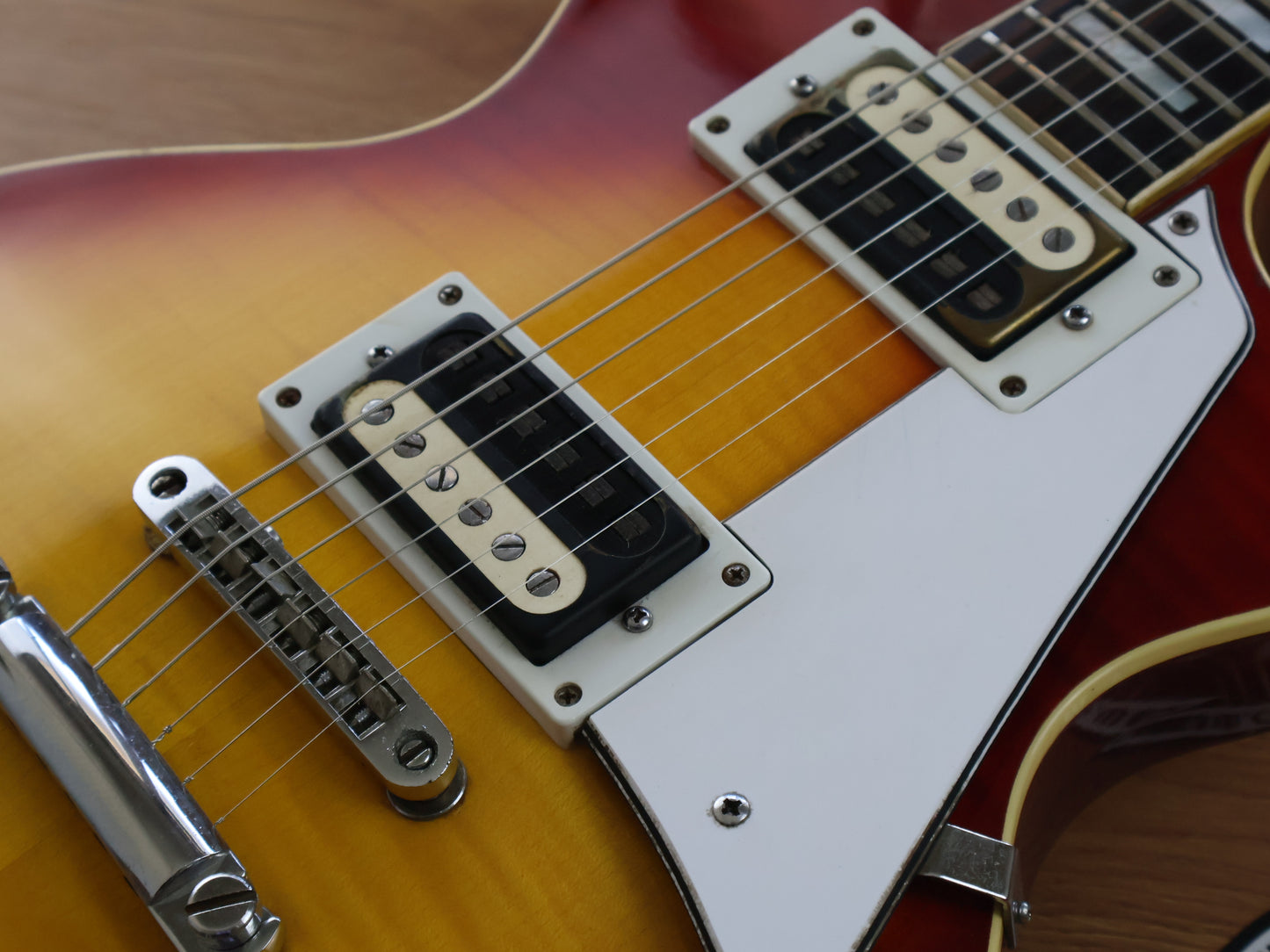 1974 Greco Japan EG-650S Les Paul Standard (Cherry Sunburst)