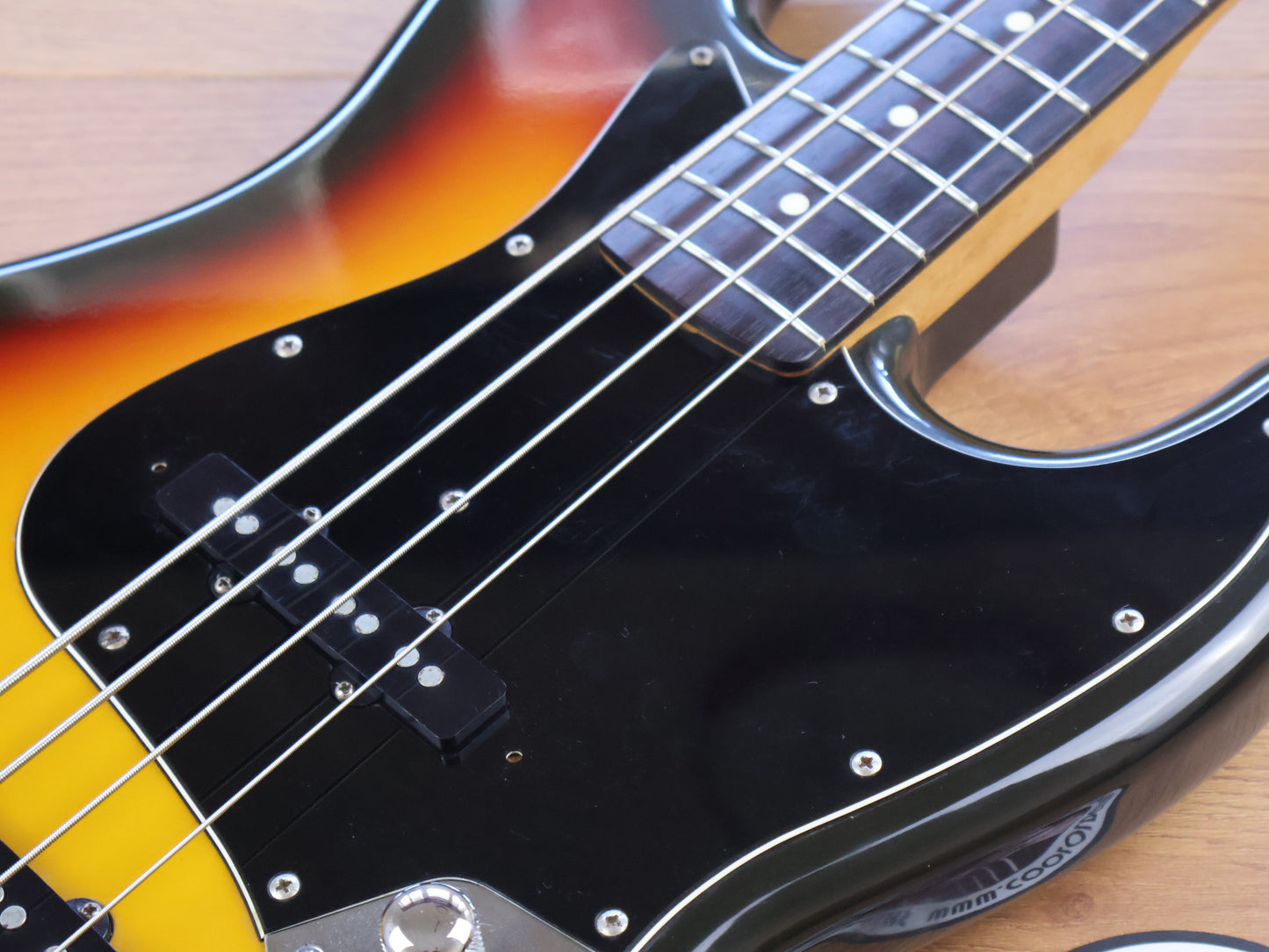 1993 Squier (by Fender Japan) Silver Series Jazz Bass (Sunburst)