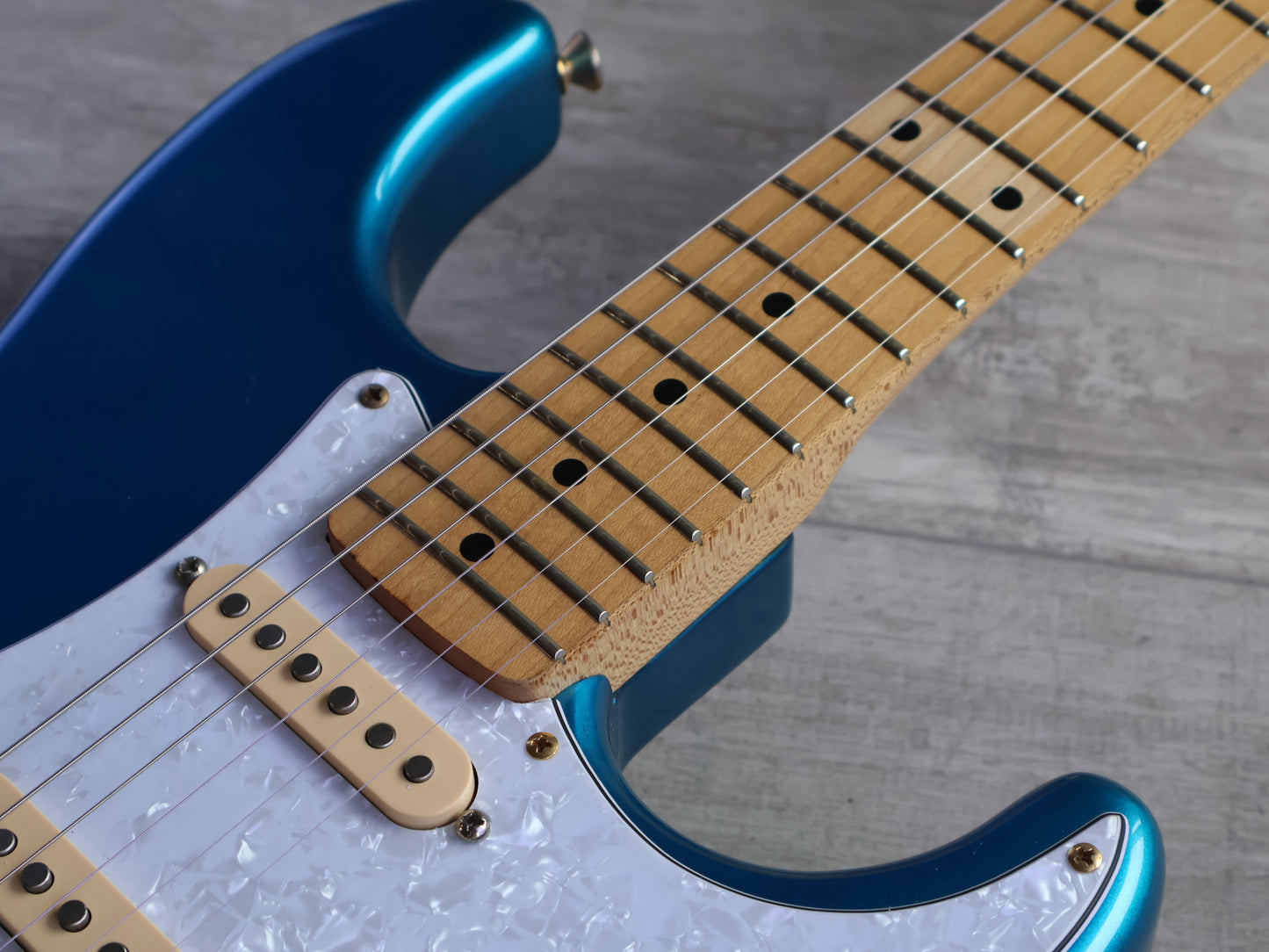 2002 Fender Japan ST-STD HSS Stratocaster Standard (Lake Placid Blue)