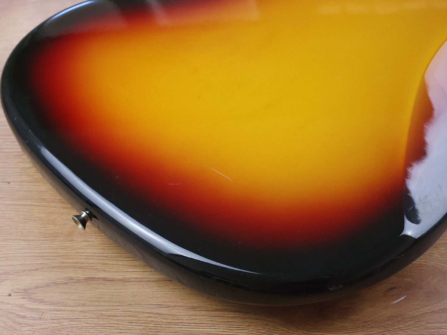 1993 Squier (by Fender Japan) Silver Series Jazz Bass (Sunburst)