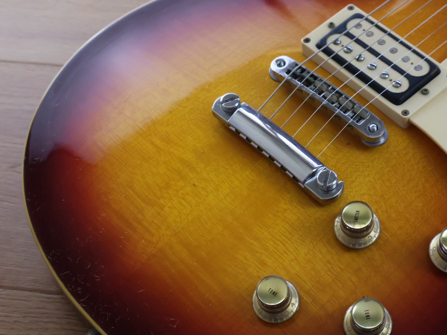 1977 Greco Japan EG-500 Les Paul Standard (Cherry Old Sunburst)