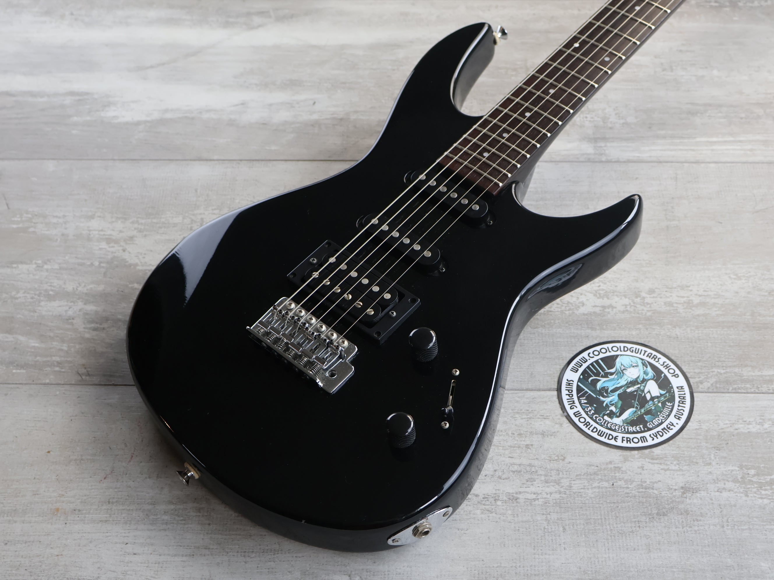 1990's Aria Pro II VA353B Superstrat (Black) – Cool Old Guitars