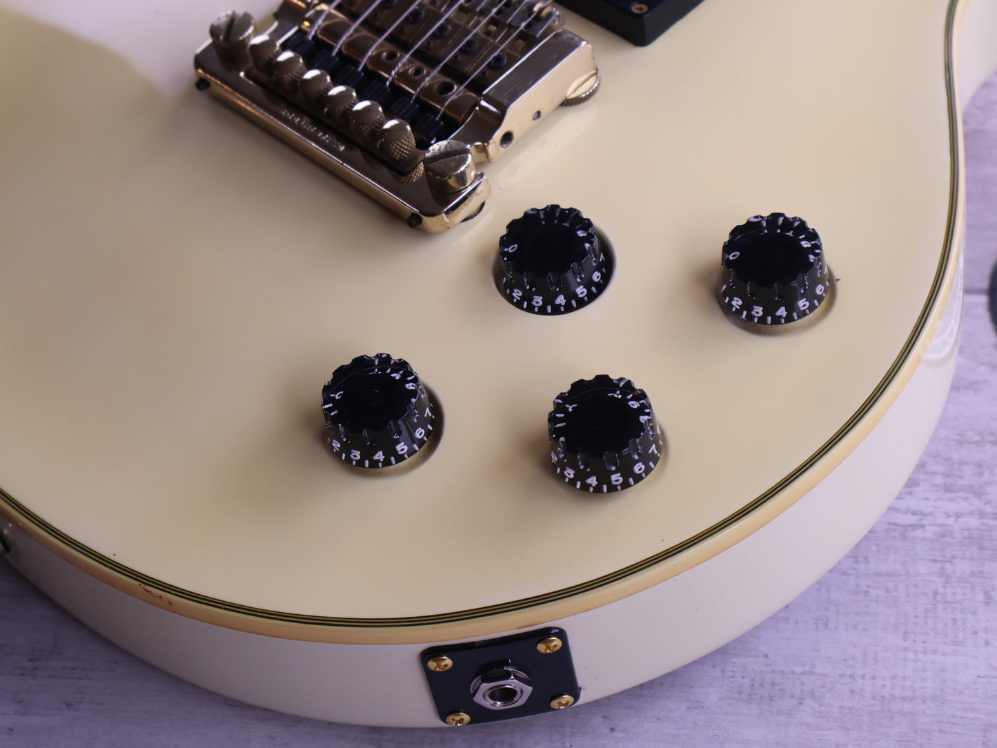 1990 Aria Pro II Japan PE-Deluxe KV Single Cutaway w/Kahler (Ivory)