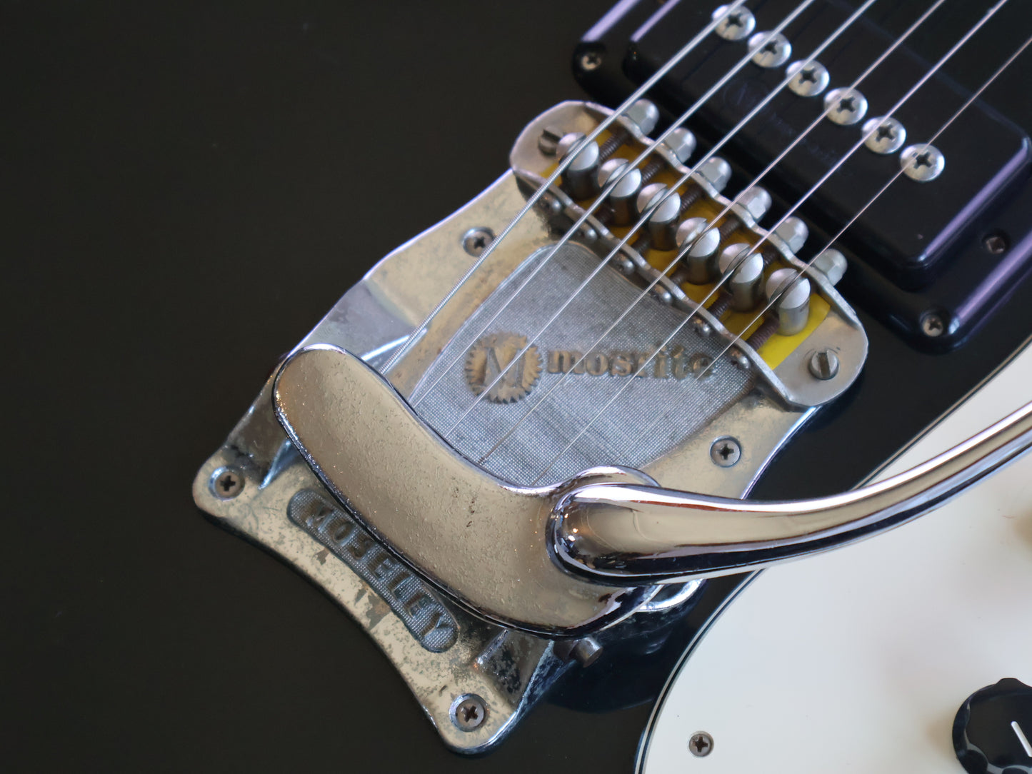 1970's Mosrite Japan Avenger w/Moseley Vibrato (Black)
