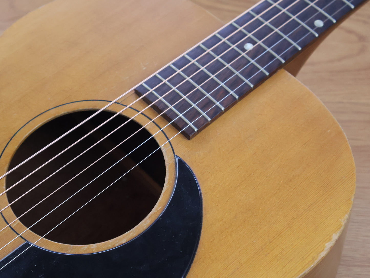 1969 Gibson USA B-15 Acoustic