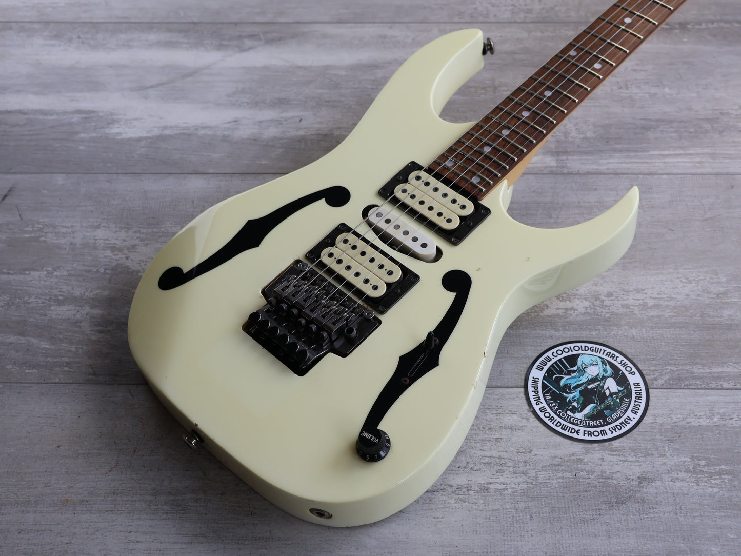 1997 Ibanez Japan PGM30 Paul Gilbert Signature Model (White)