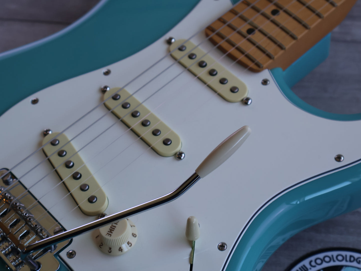 2024 Fender Player II Stratocaster (Aquatone Blue)