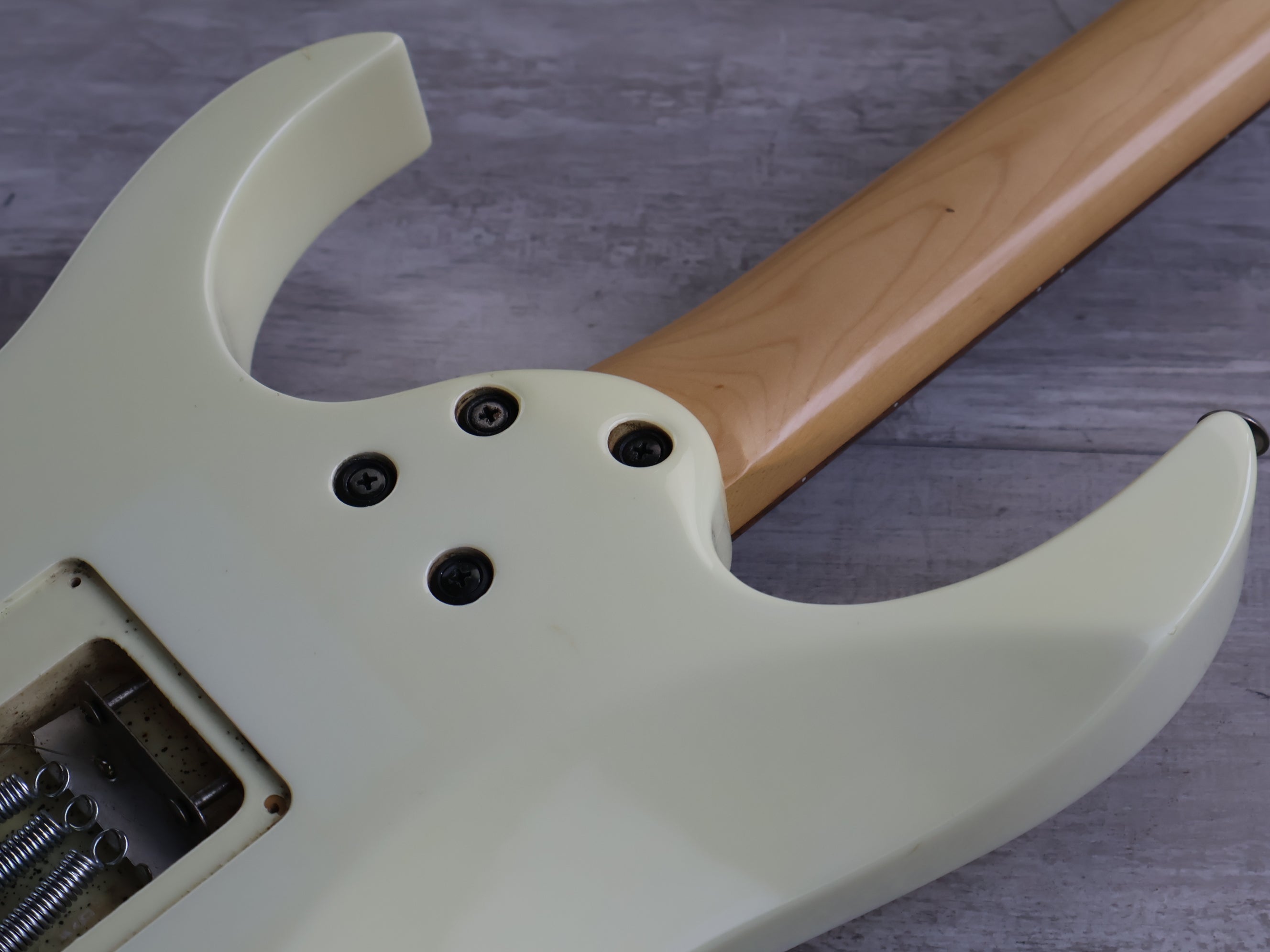 1997 Ibanez Japan PGM30 Paul Gilbert Signature Model (White