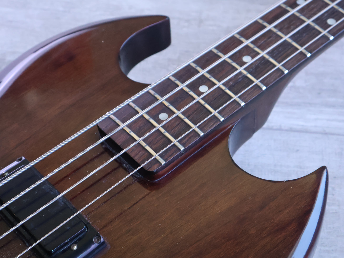 1972 Gibson USA SB450 SG Bass (Walnut)