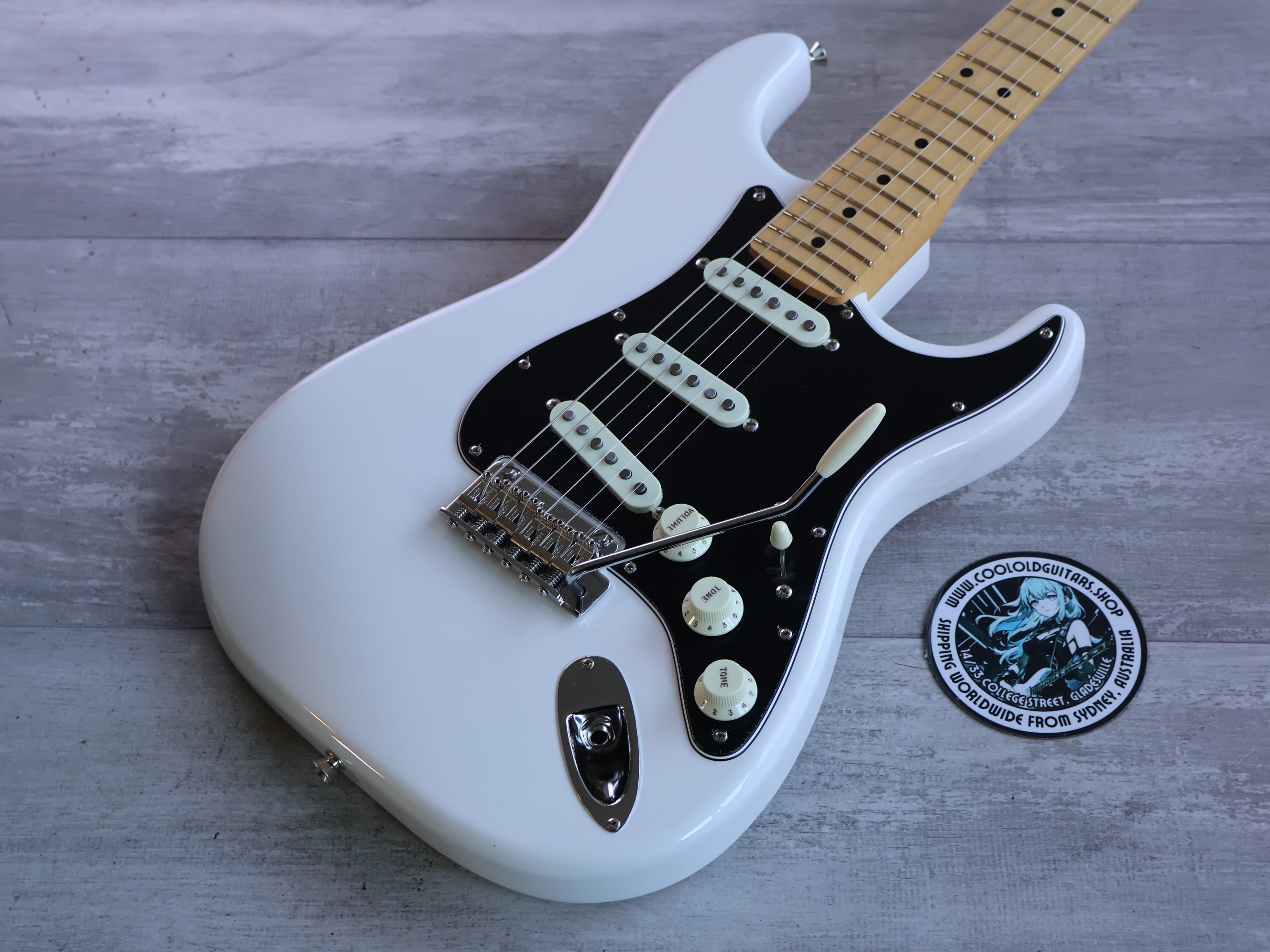 2024 Fender Japan Junior Collection Stratocaster (White) – Cool