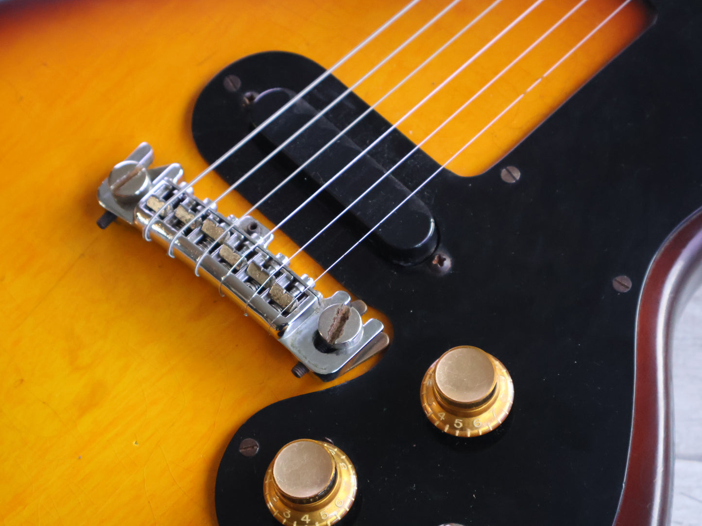 1960 Gibson USA Melody Maker (Sunburst)