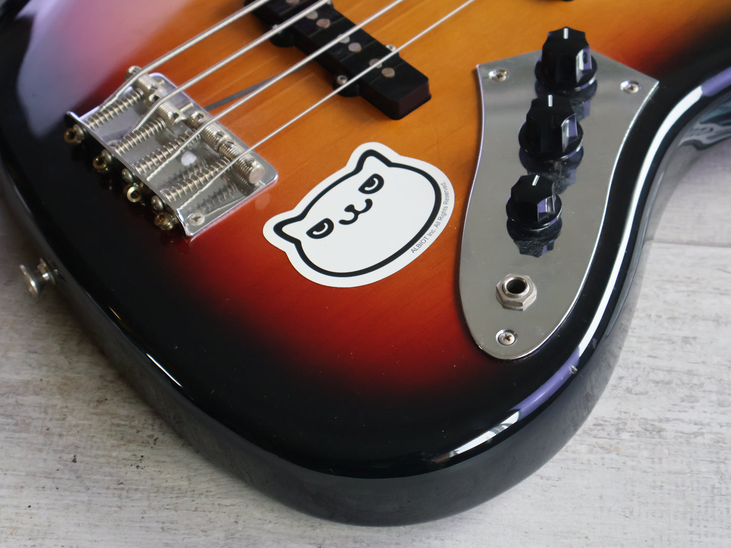 1993 Fender Japan JB62-FL '62 Reissue Jaco Fretless Jazz Bass (Sunburst)