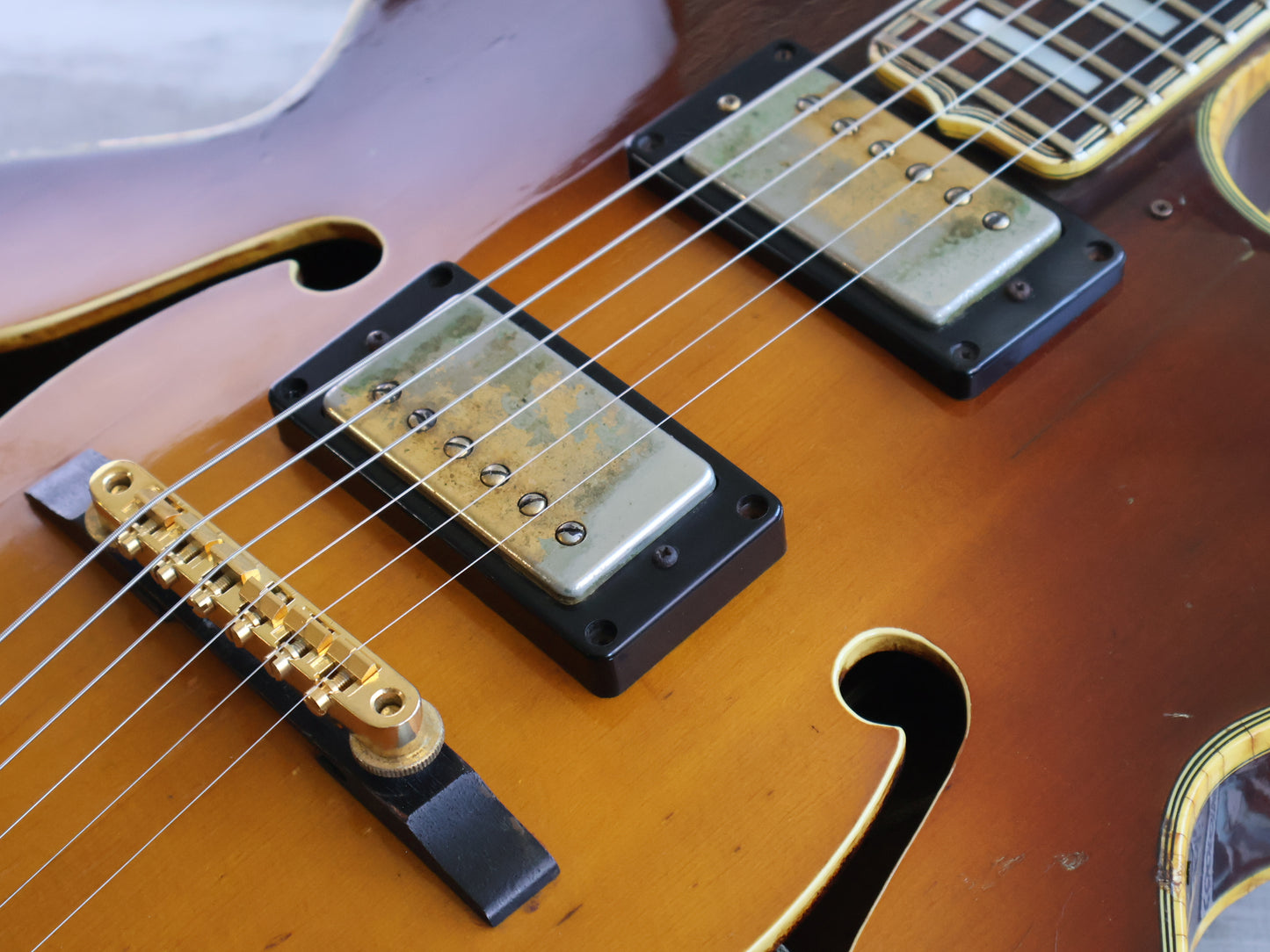 1974 Greco Japan "Byrdland" Hollowbody (Brown Sunburst)