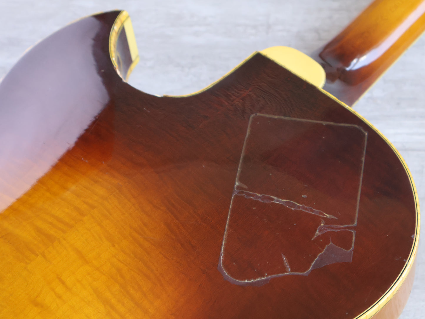 1974 Greco Japan "Byrdland" Hollowbody (Brown Sunburst)