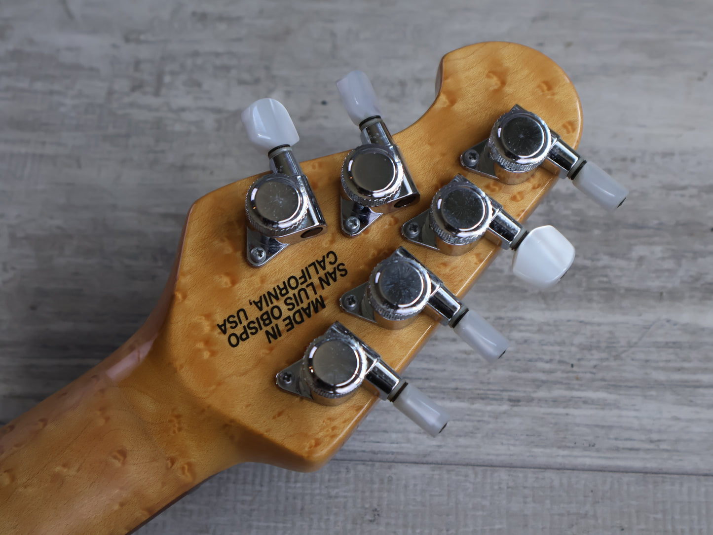 2008 Ernie Ball Music Man USA JP6 Petrucci Piezo (Mystic Dream)