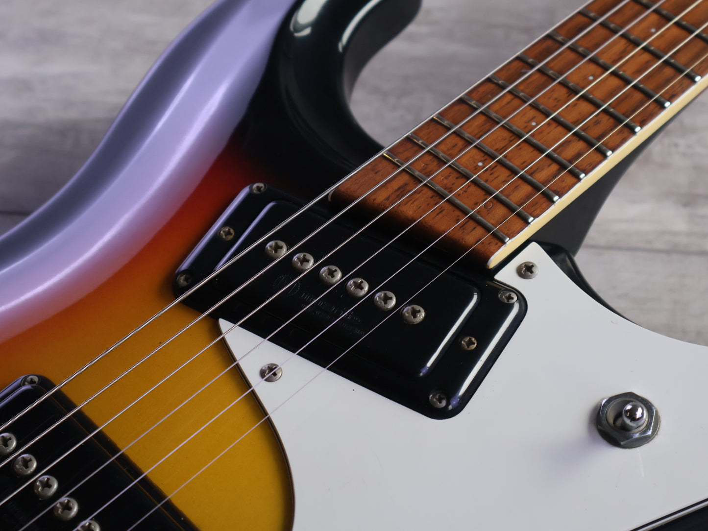 2000's Mosrite "1963" Reissue Ventures Model w/Moseley Tremolo (Sunburst)