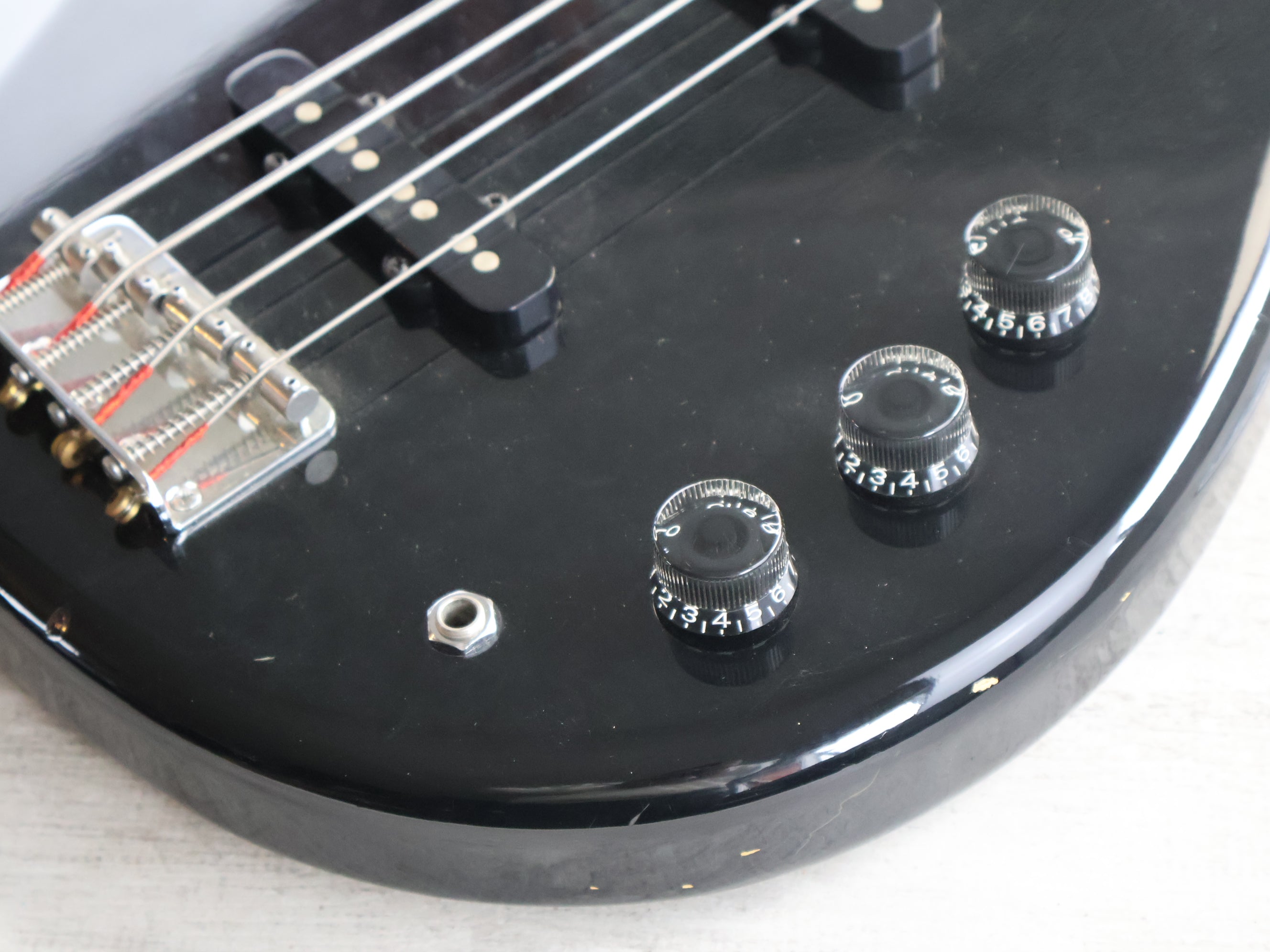 1985 Yamaha Japan BB-V Broad Bass (Black) – Cool Old Guitars