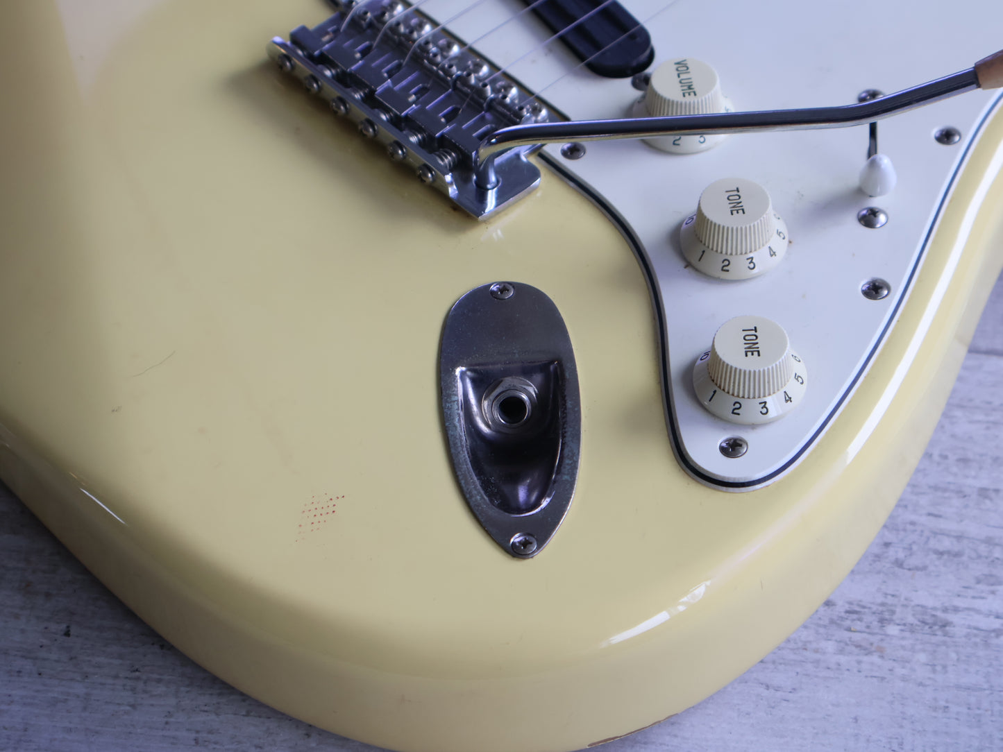 1993 Fender Japan ST72-58 '72 Reissue Stratocaster (Vintage White)