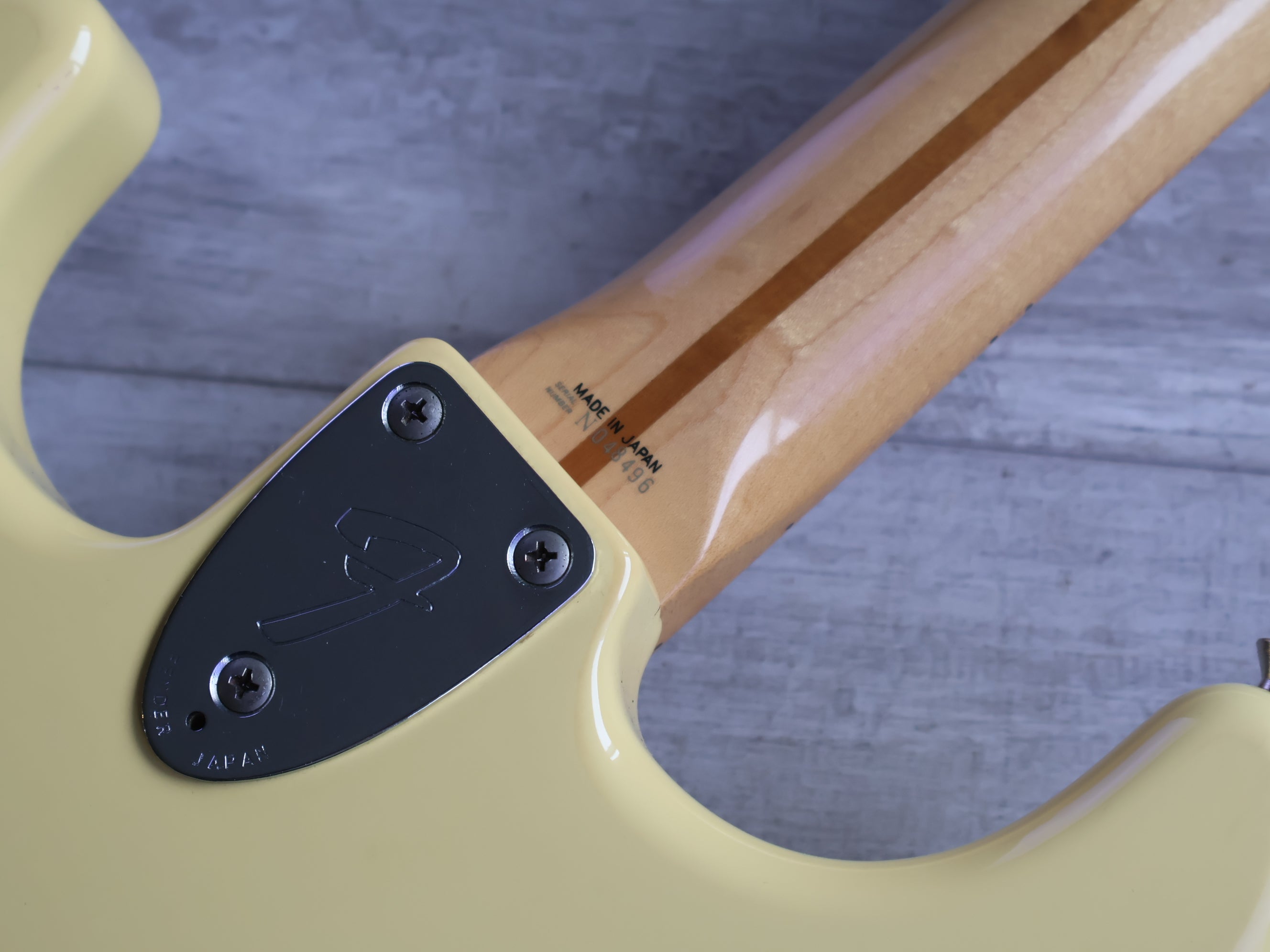 Fender japan Stratocaster 93年モデル　ST72 1993 Fender Japan ST72-58 '72 Reissue Stratocaster (Vintage White