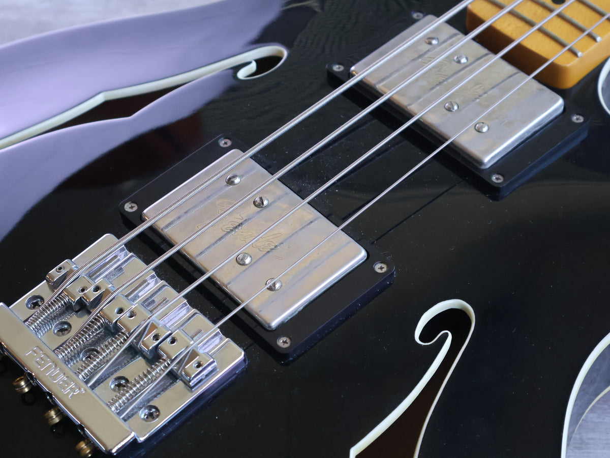 2013 Fender Modern Player Starcaster Bass (Black)