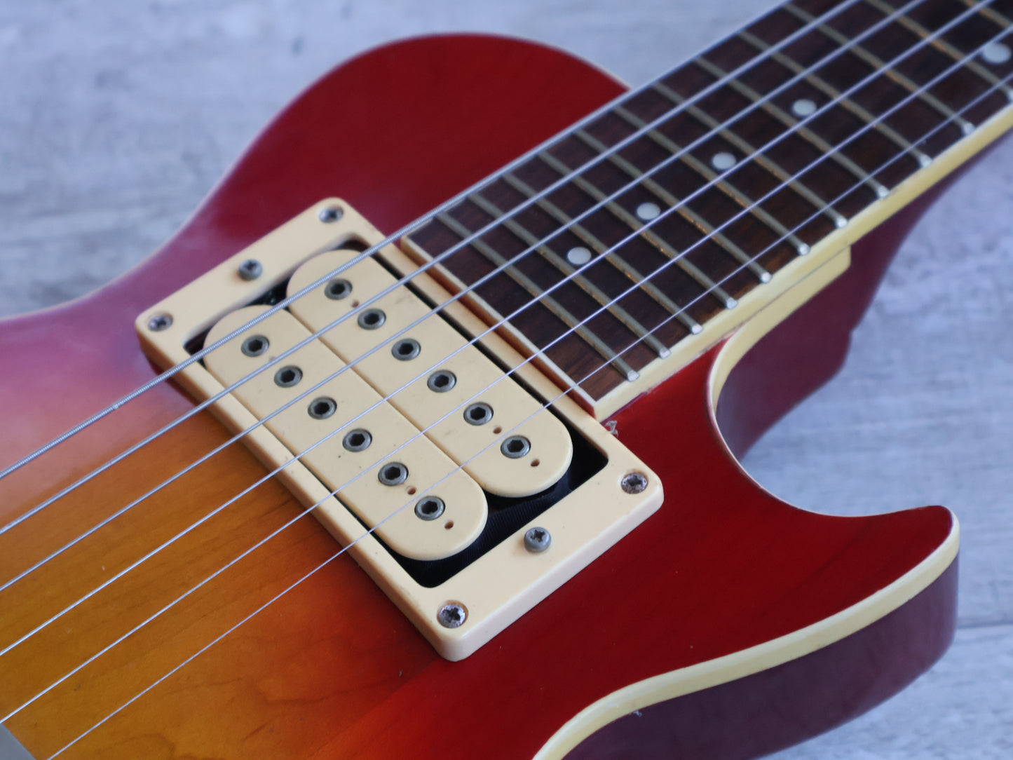 1980's Camel Japan Mini Les Paul (Sunburst)