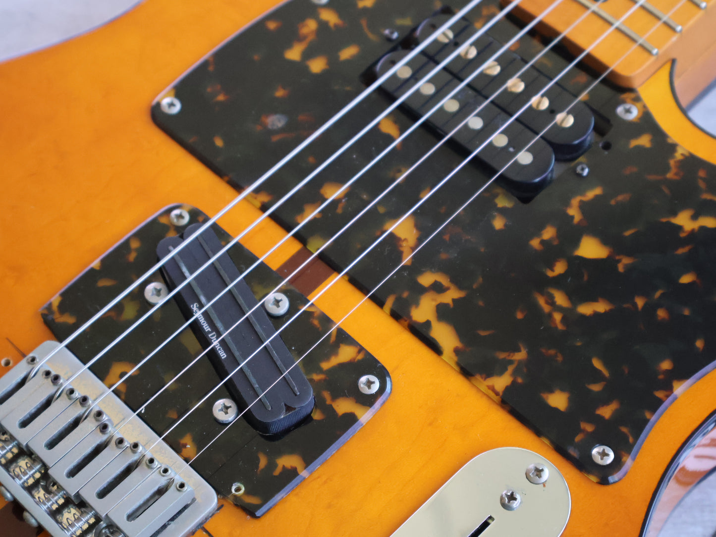 1980's Bill Lawrence BT2-M "Mad Cat" Prince Model (Natural)