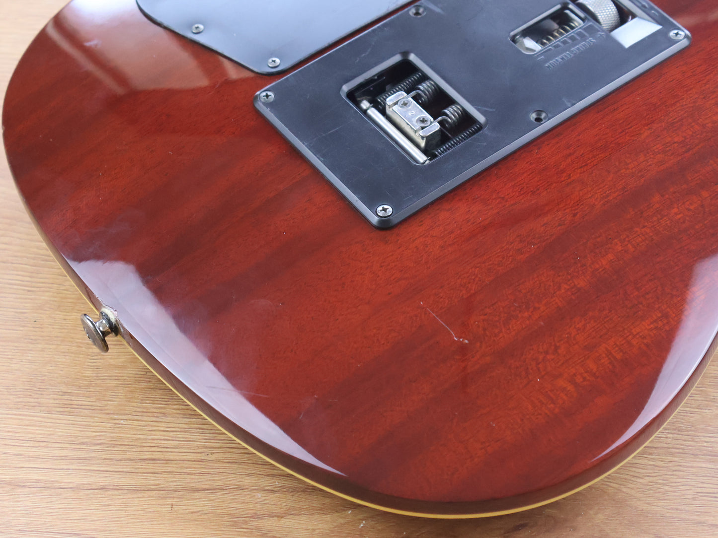 2012 Ibanez Prestige S5420QD HH S Series w/Seymour Duncan's (Tiger Eye)