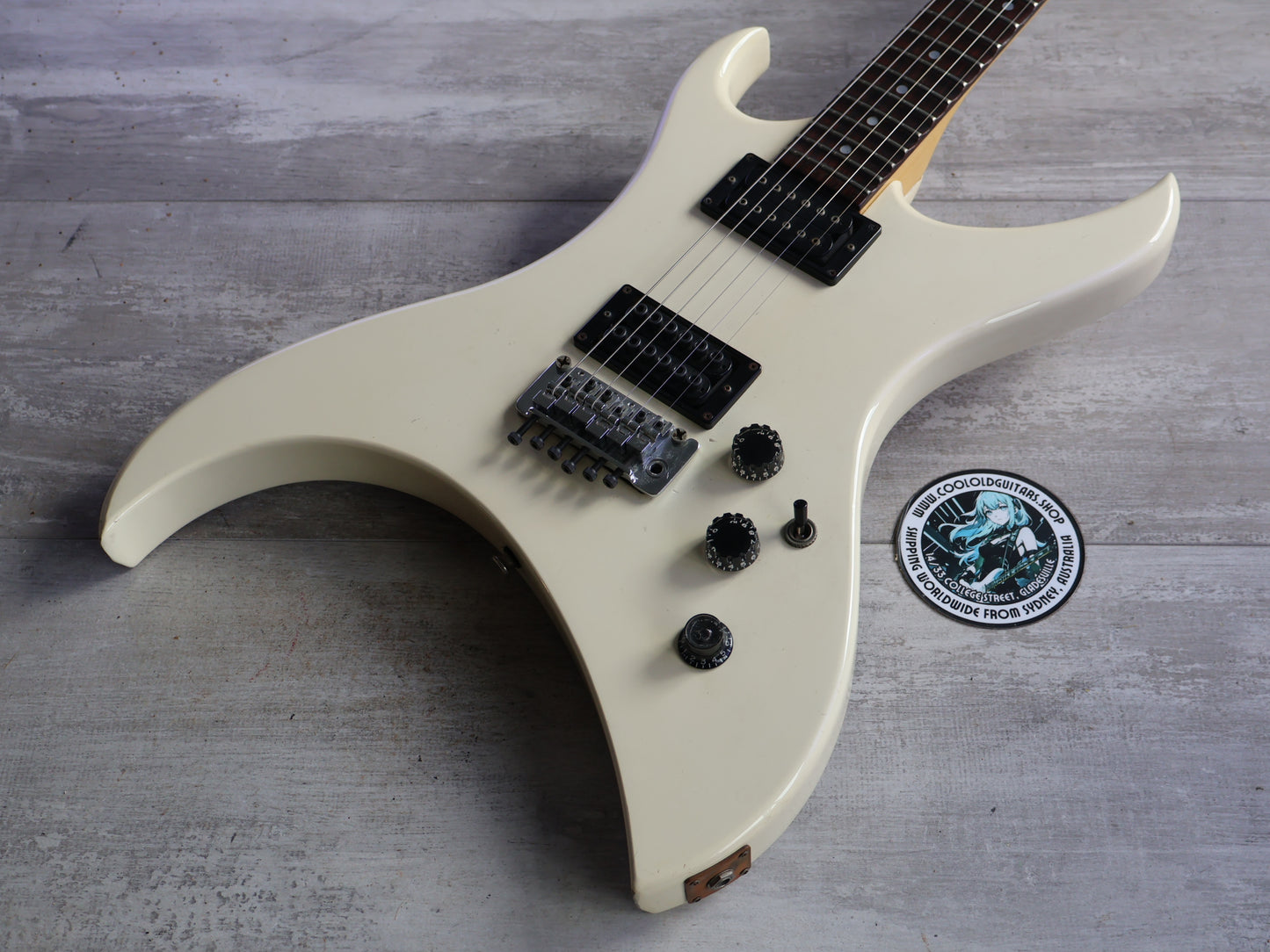 1981 Aria Pro II Japan U-60T Scalloped Urchin (Vintage White)