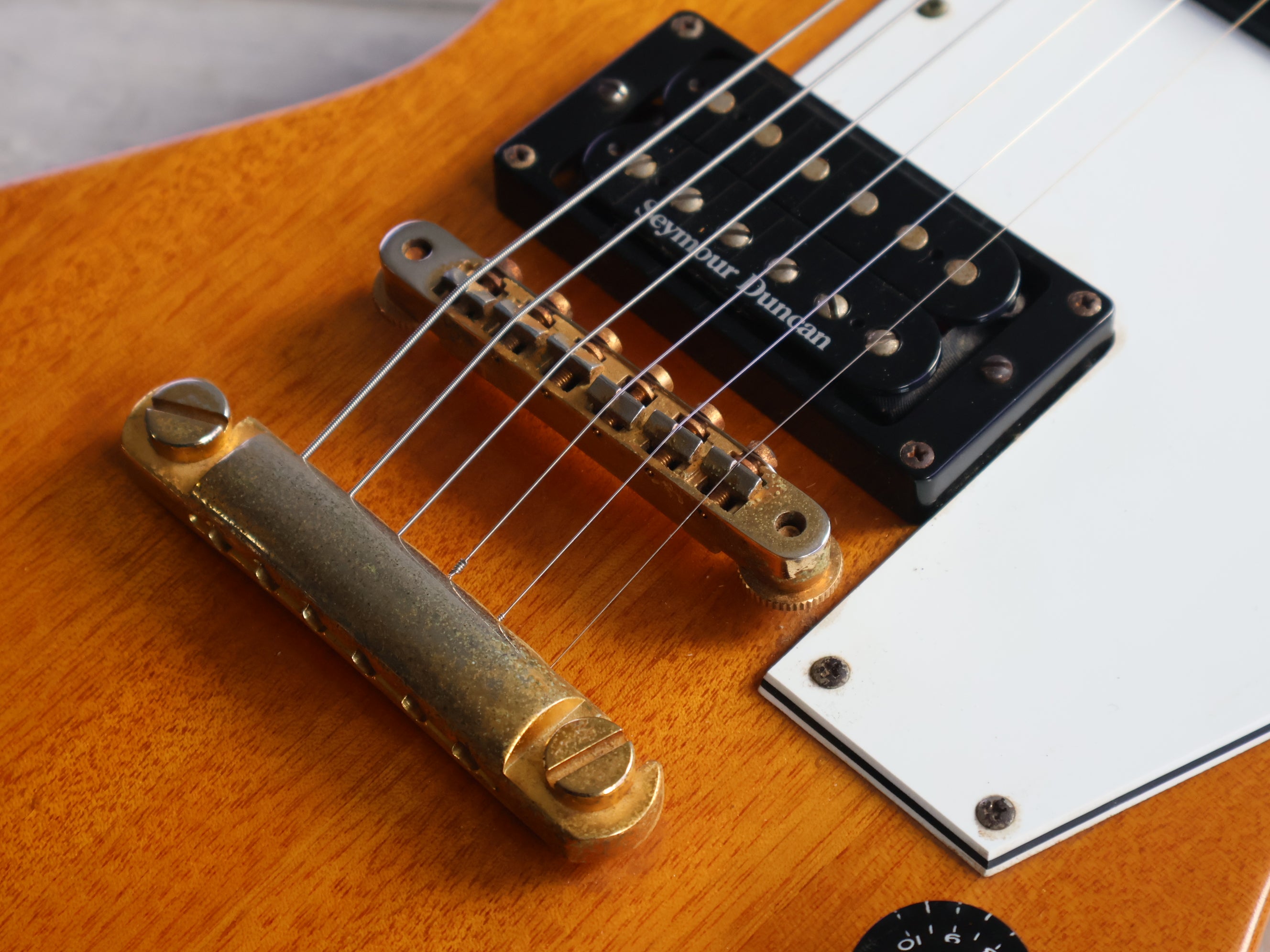 2000's Edwards Japan E-EX-85LT '70's Reissue Explorer (Natural