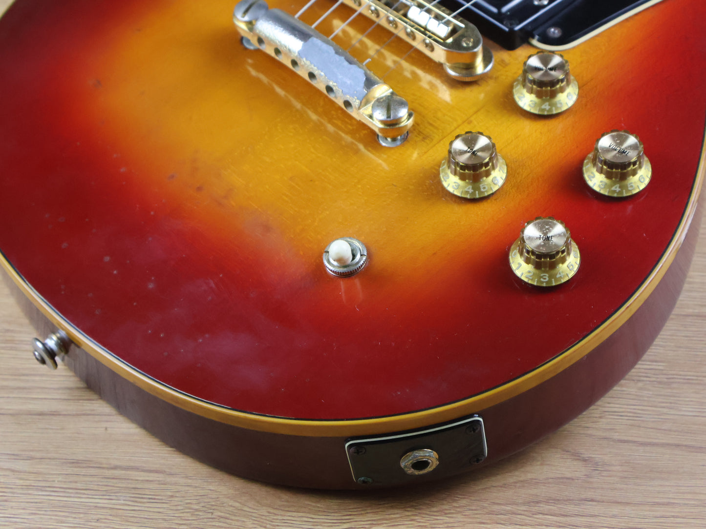 1976 Yamaha Japan SX900A "Devil's Head" Double Cutaway (Red Sunburst)
