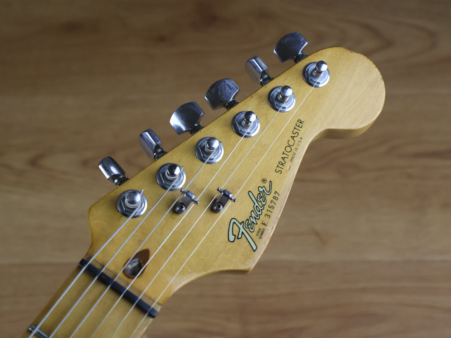 1983 Fender USA American Elite Stratocaster (Satin Jade Pearl Metallic)