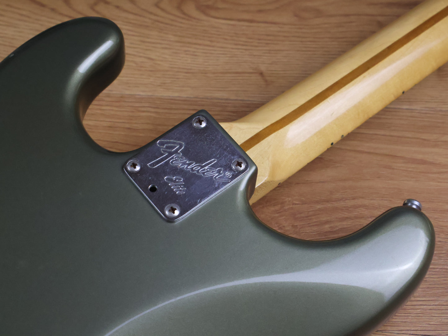 1983 Fender USA American Elite Stratocaster (Satin Jade Pearl Metallic)