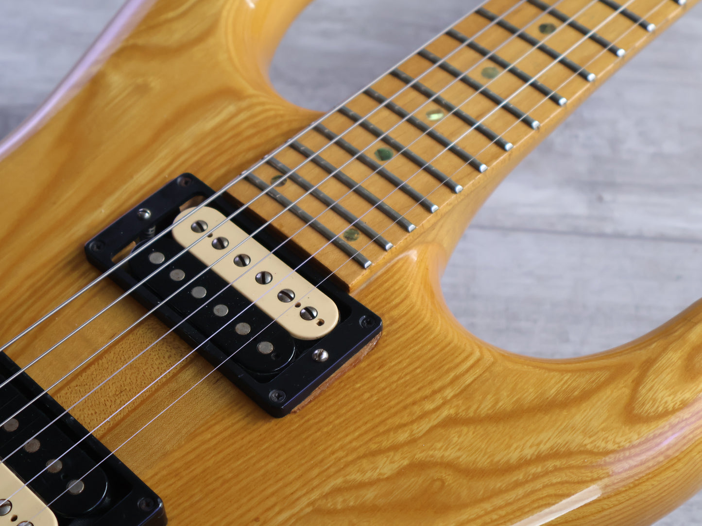 1979 Greco GOII 700 Neckthrough Electric Guitar w/Seymour Duncan's (Natural)