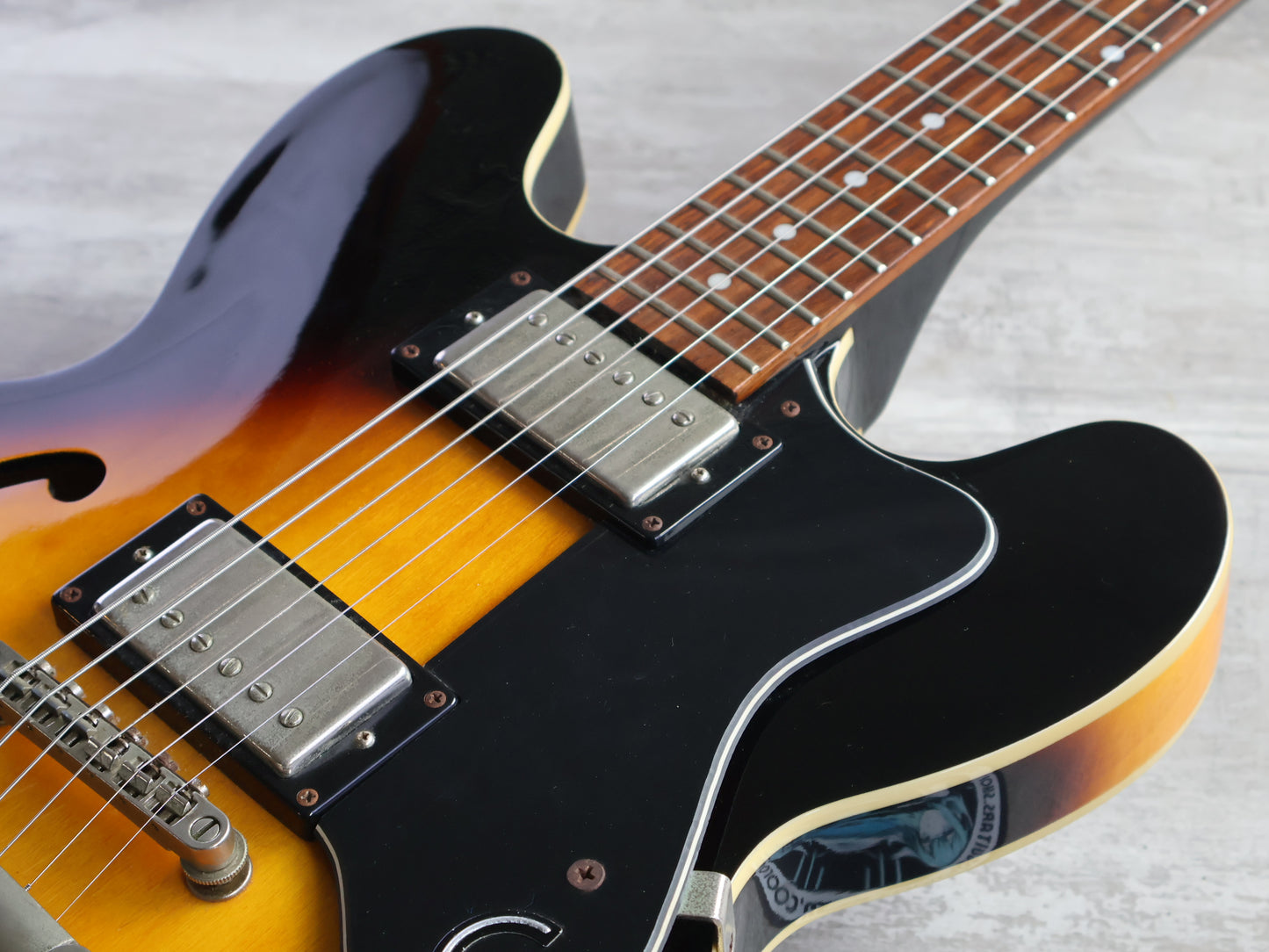 2011 Epiphone "The Dot" Semi-Hollow (Brown Sunburst)