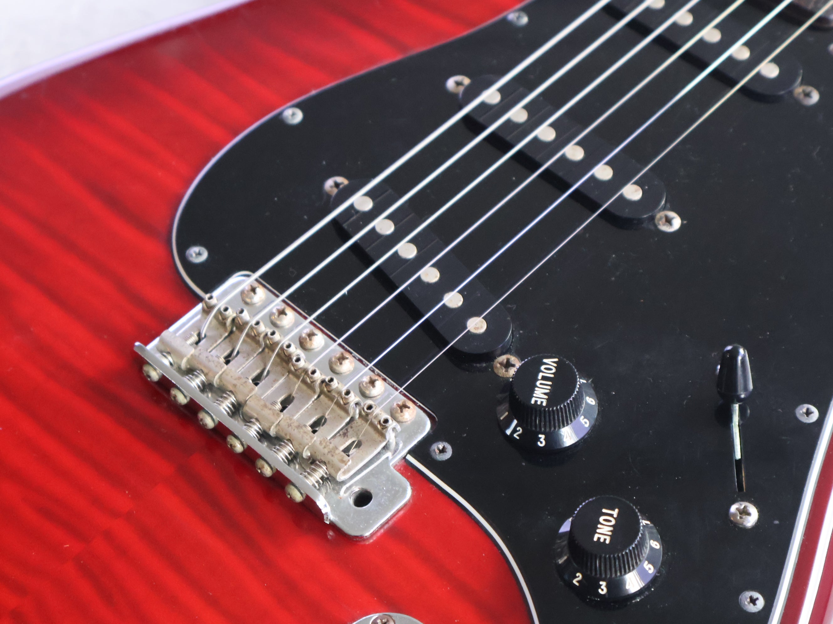 1992 Squier Japan SST-33 