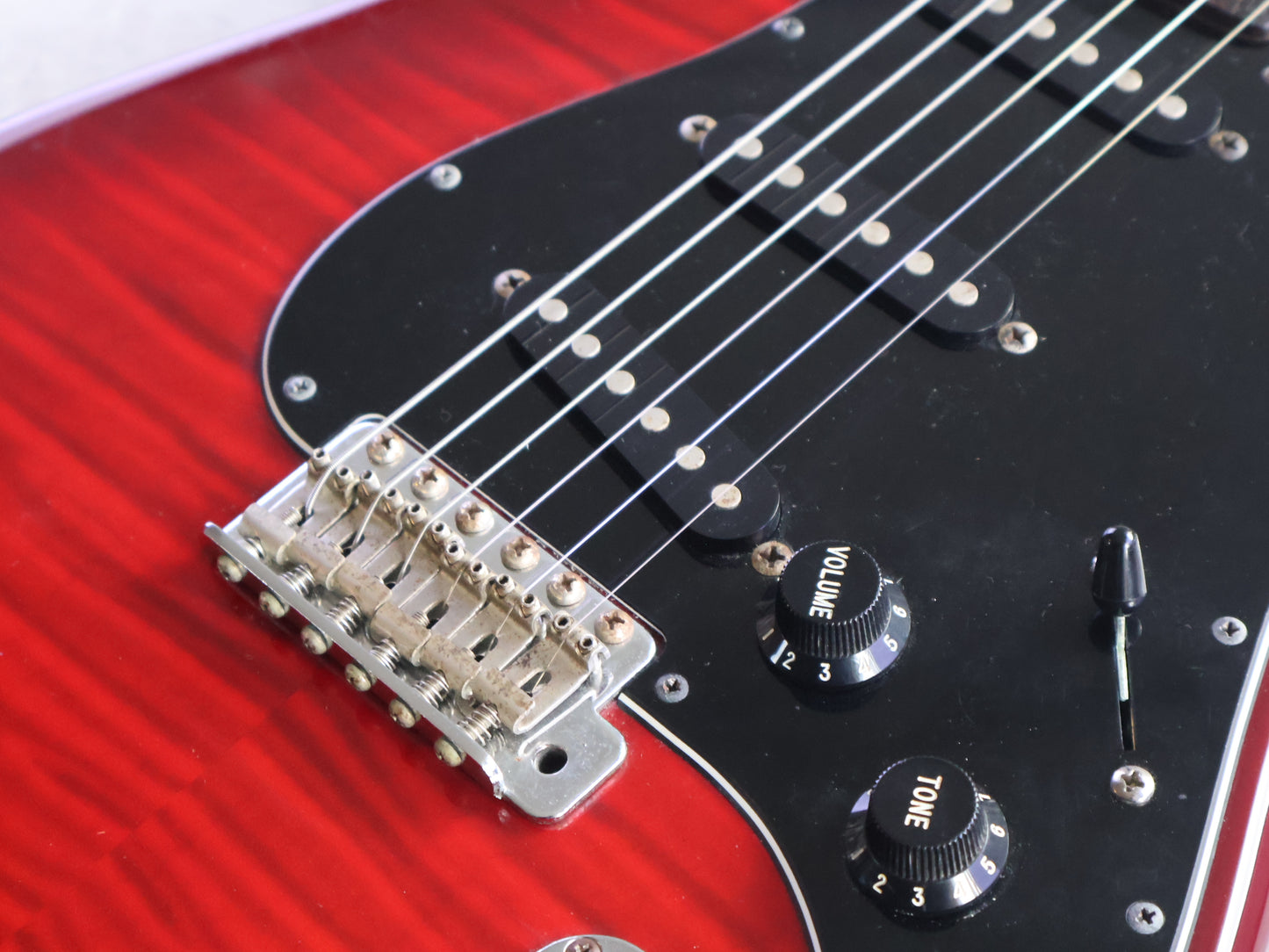 1992 Squier Japan SST-33 "Silver Series" Stratocaster (Redburst Fotoflame)