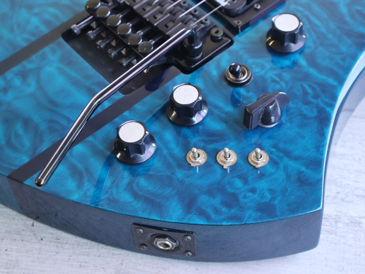 2011 BC Rich Korea Mockingbird ST Neckthrough (Transparent Blue)