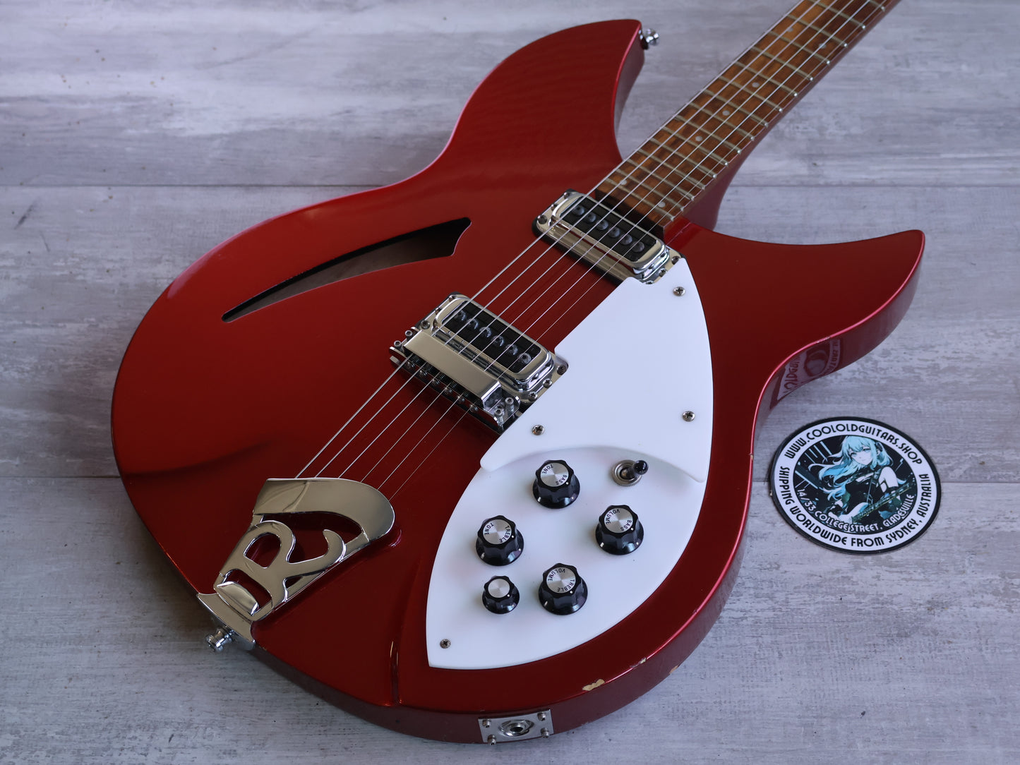 2014 Rickenbacker USA 330 Semi Hollowbody (Ruby Red)