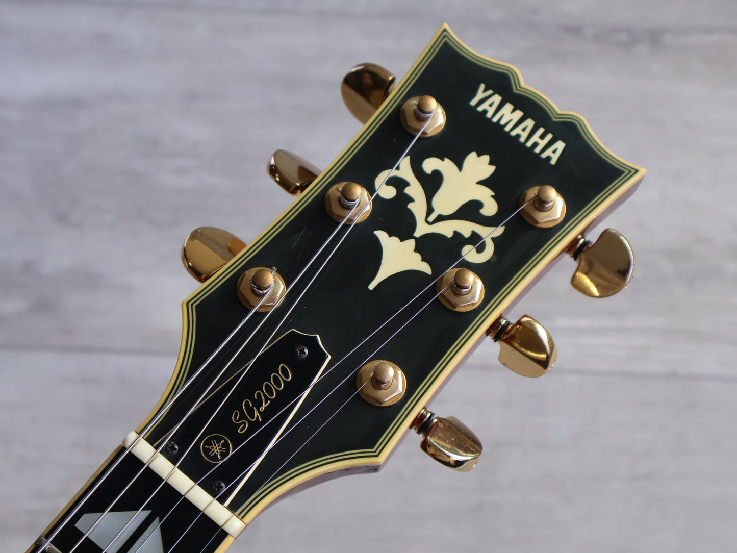1978 Yamaha Japan SG-2000 Neckthrough Double Cutaway (Cherry Sunburst)