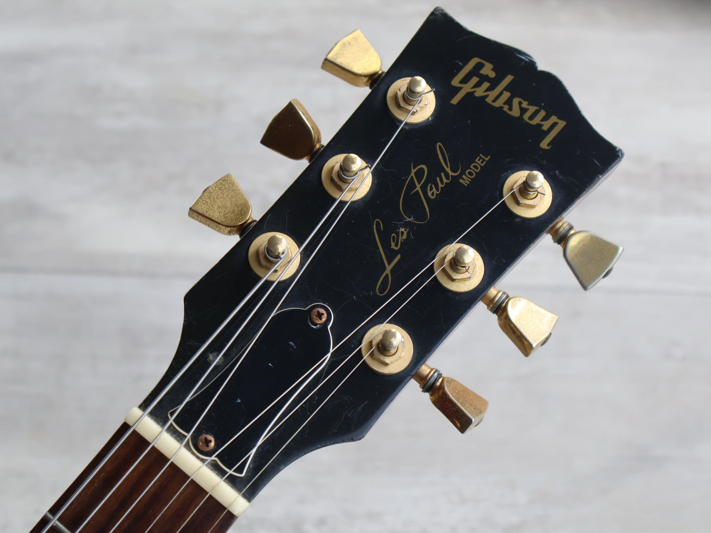 2001 Gibson USA Les Paul Studio (Wine Red)