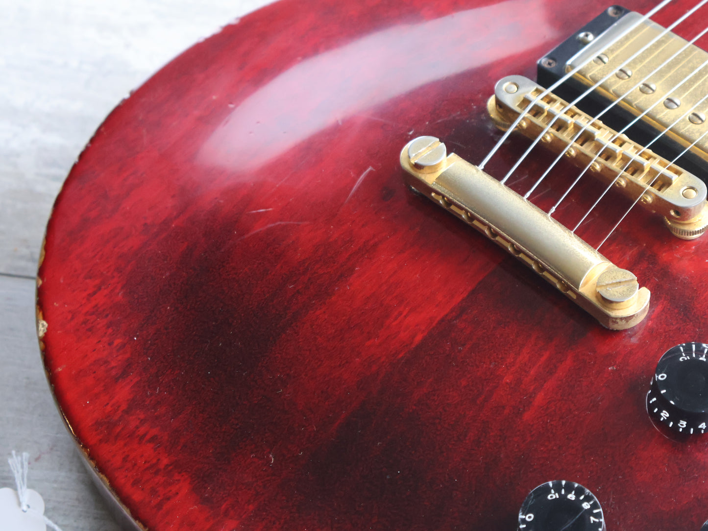 2001 Gibson USA Les Paul Studio (Wine Red)